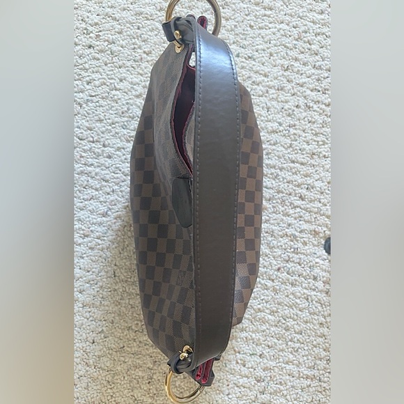 Graceful PM - Picture 10 of 15